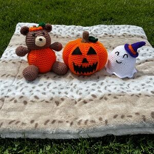Hand Crocheted Spooktober Halloween Decor Bundle!